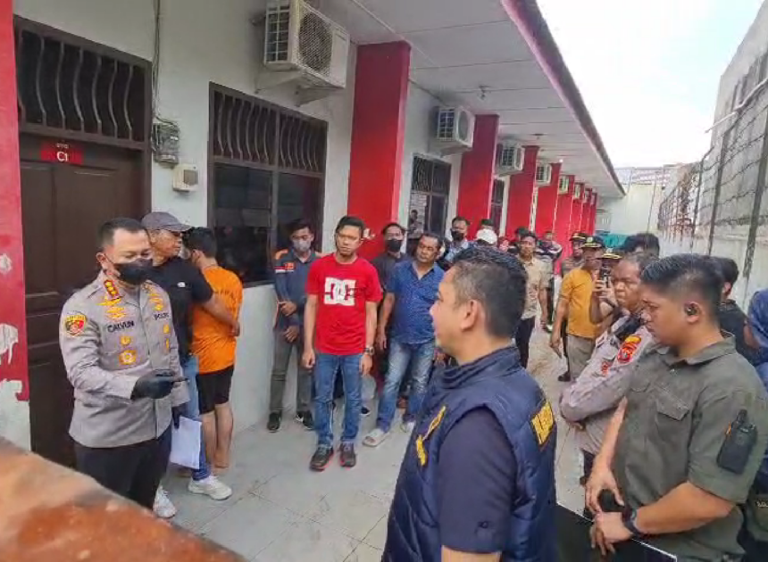 📰 Kasus Pembunuhan Wanita dalam Boks di Medan Gegerkan Warga (18 Maret 2026)